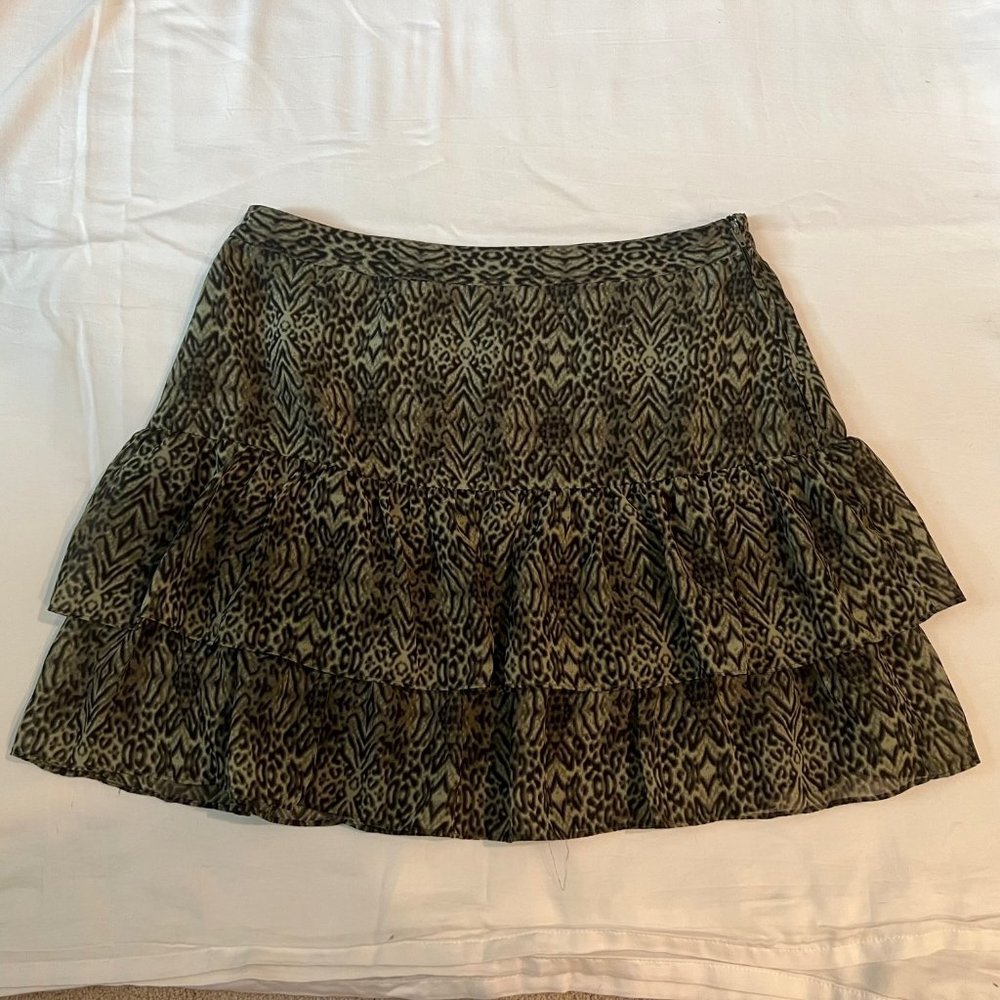 H&M Green/Black Animal Print ruffle skirt - Size 8
